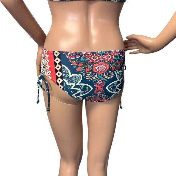 NWT Two-piece Floral Print Bikini Set - Size XS - Picture 6 of 13